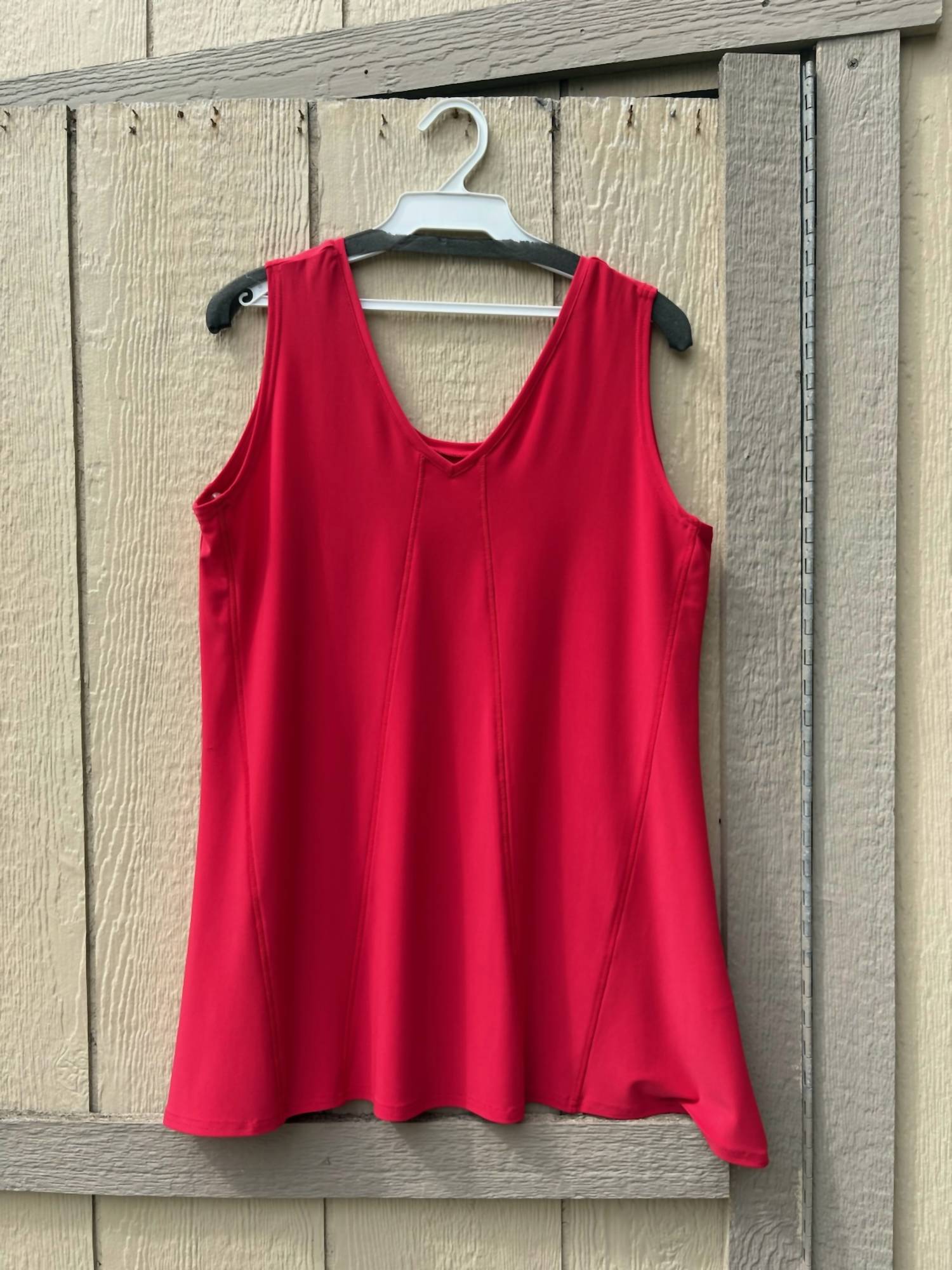 Sympli Women's Sleeveless Energy Top in red - women's tank top
