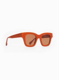Aperçu Eyewear Women's Le Carré Sunglasses in citrouille - women's accessory