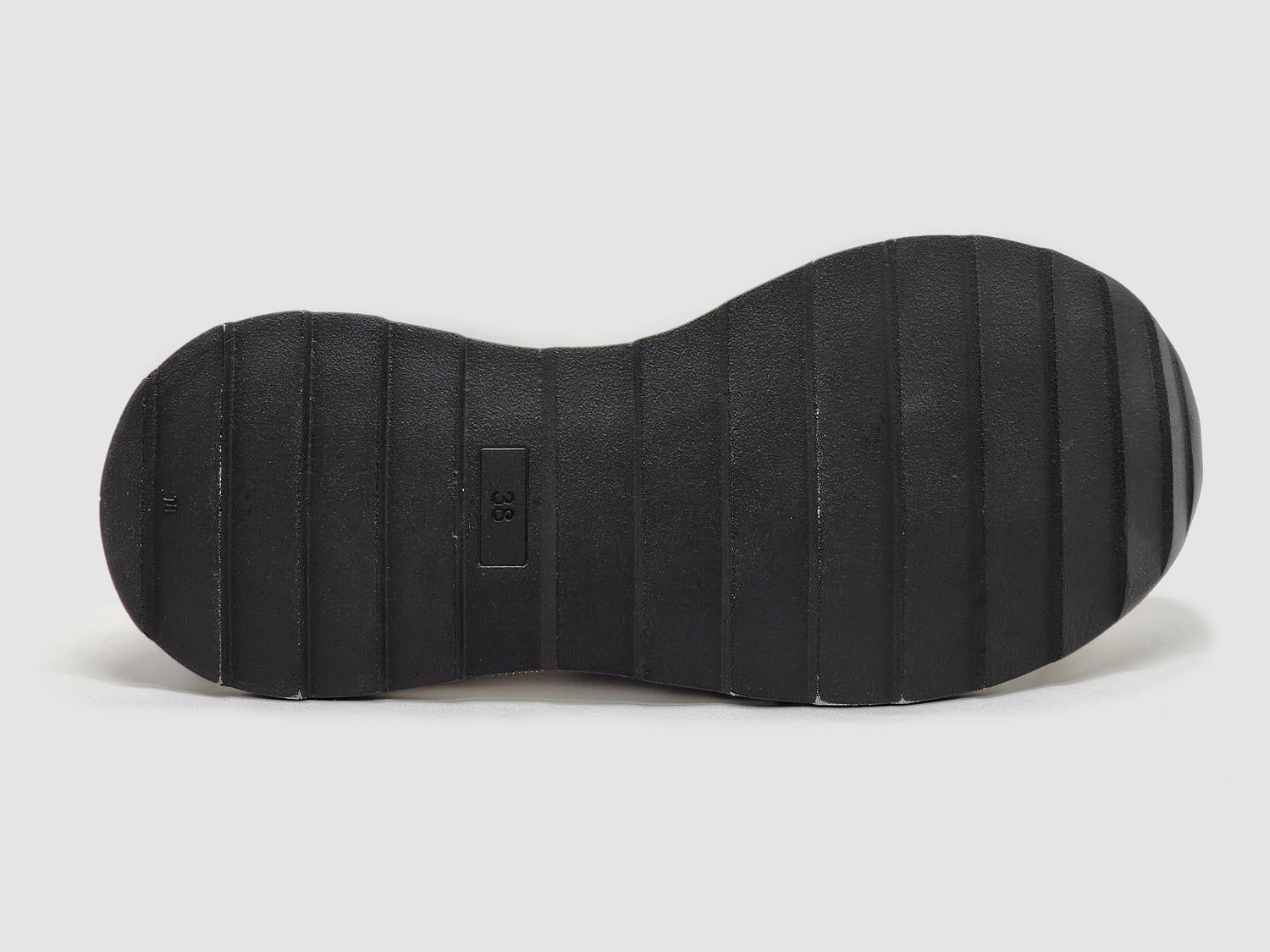 Kcr Group - Women's Focus Leather Shoes