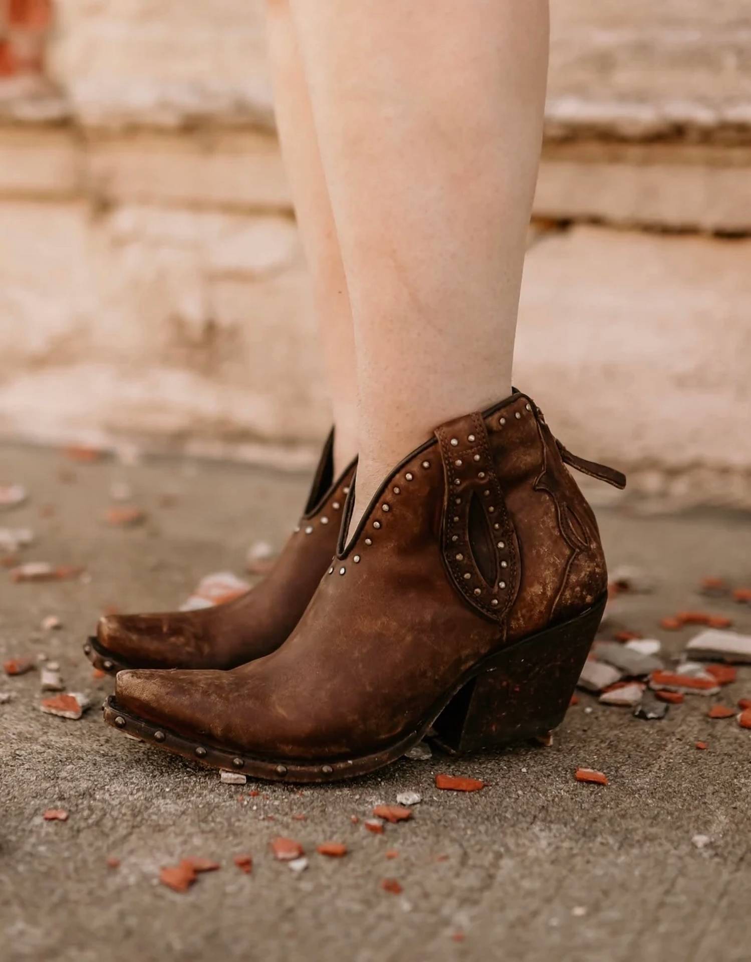 Ariat - Women's The Greeley Booties