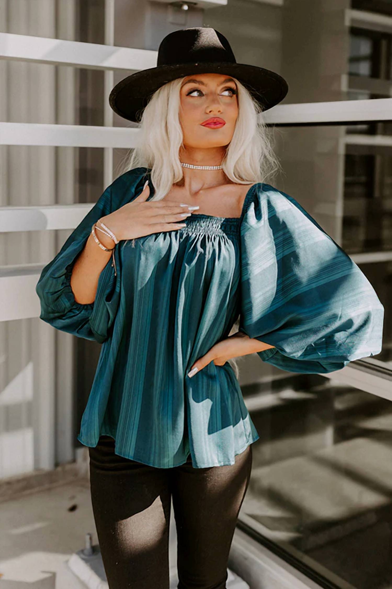 Entro - Ideal Day Shift Top