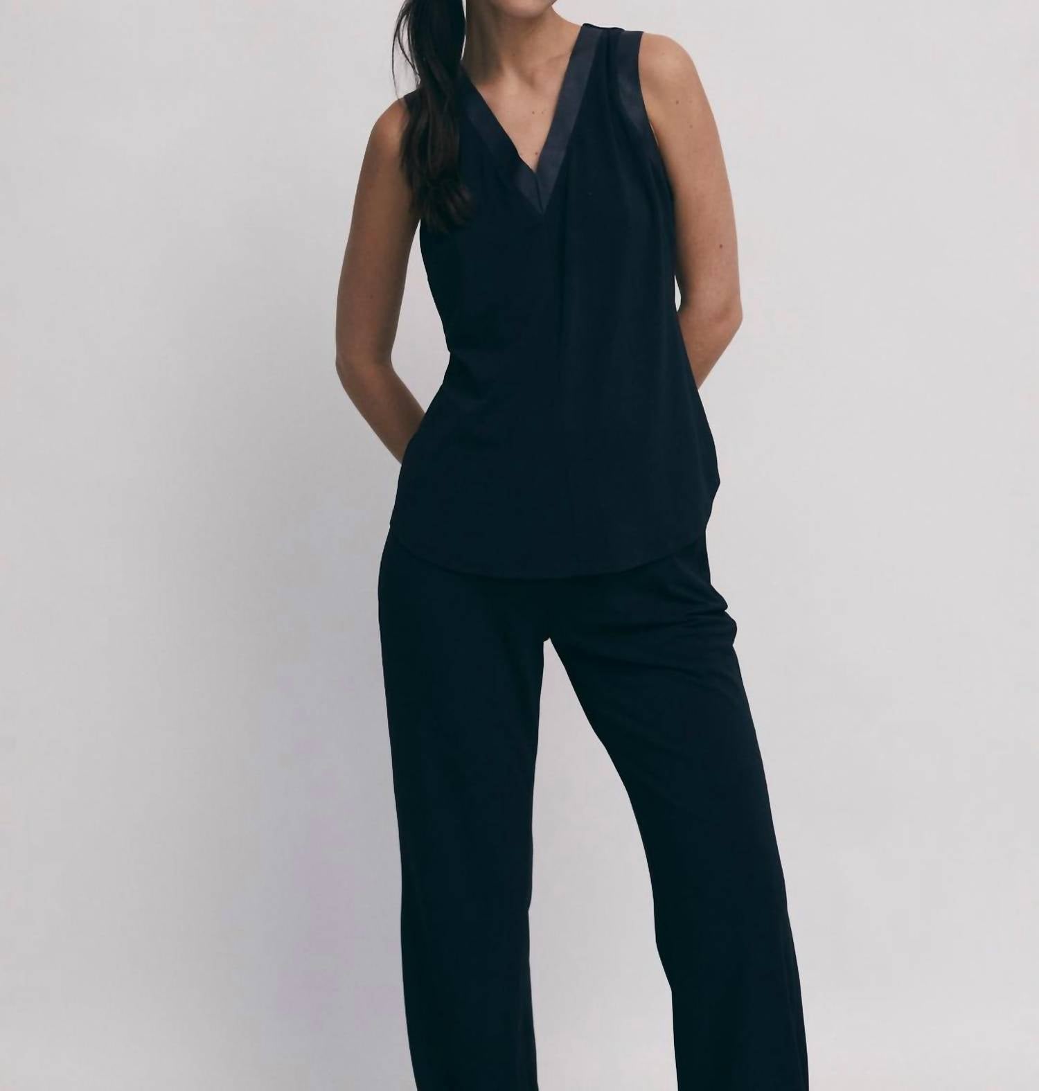 Iris Setlakwe - Sleeveless Leather V Neck Top