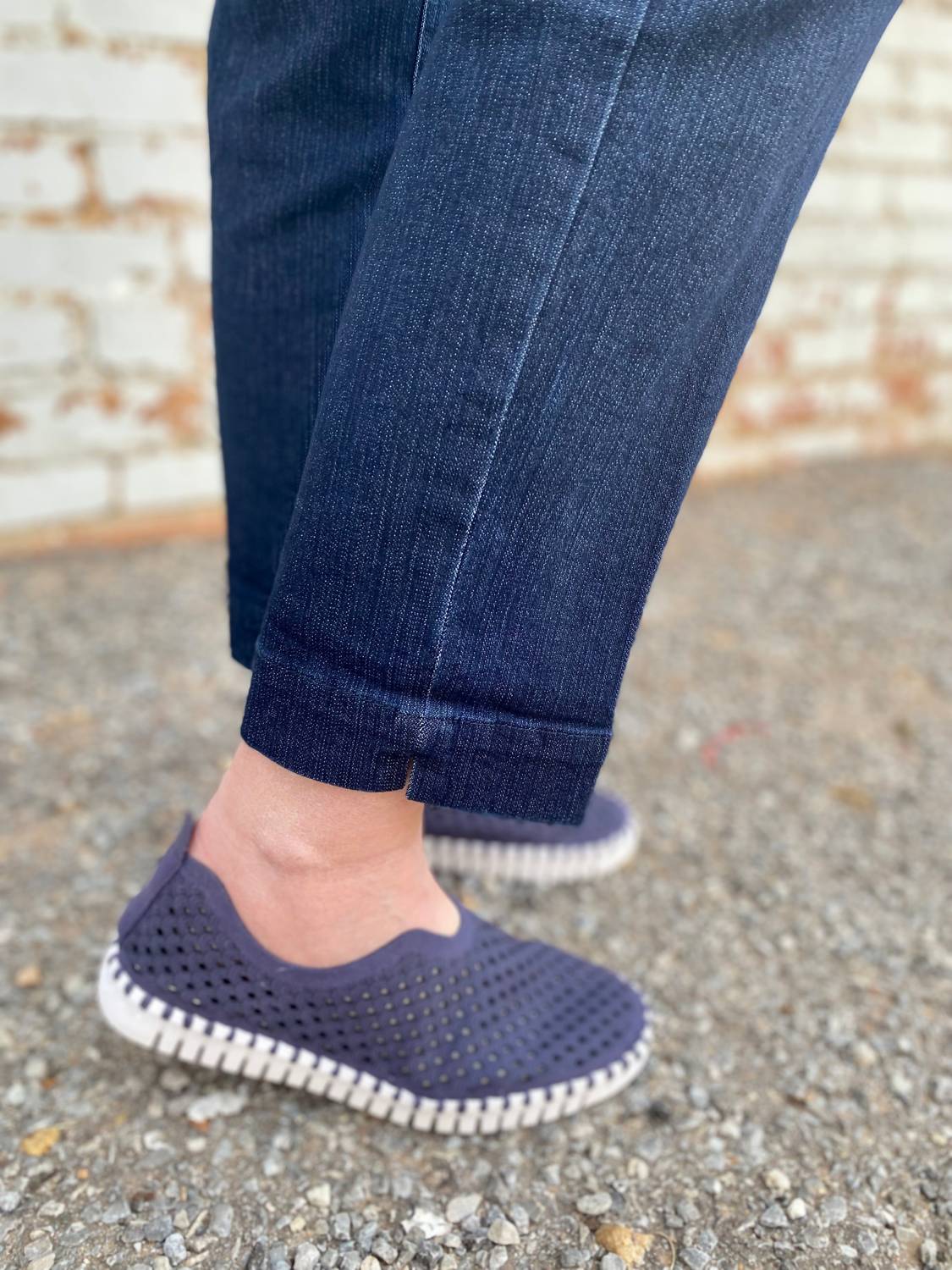 Multiples - Slim Sation Denim Pants