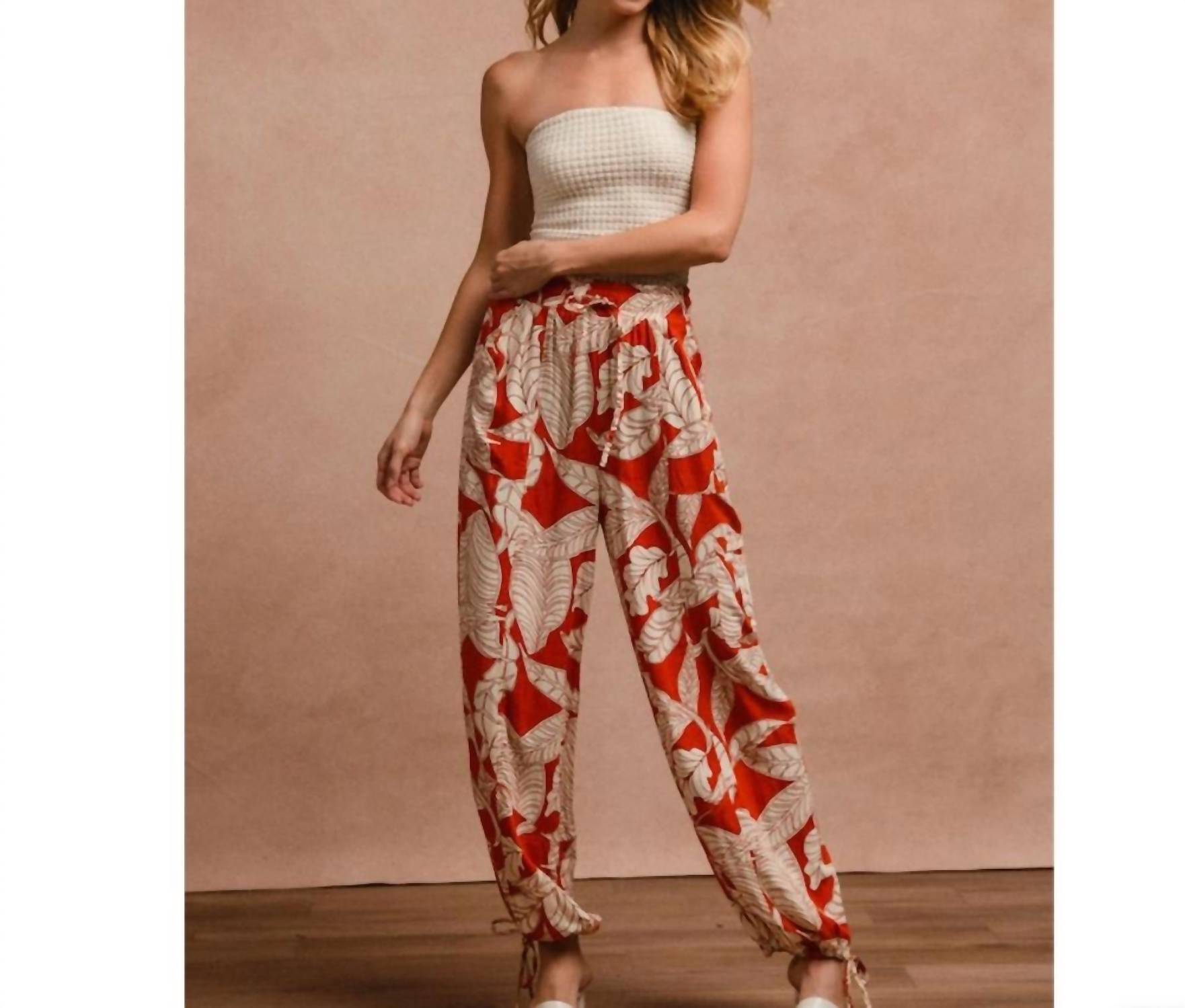 BiBi Woven Printed Balloon Pants With Drawstring in rust - women's pants