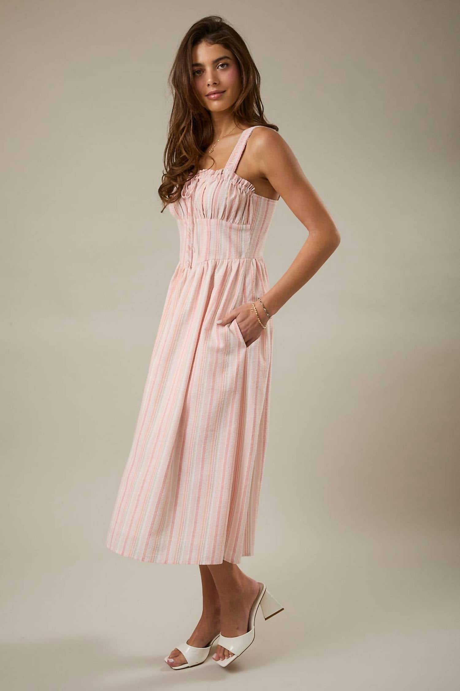 Sunday Edition - Square Neck Sleeveless Fit And Flare Dress