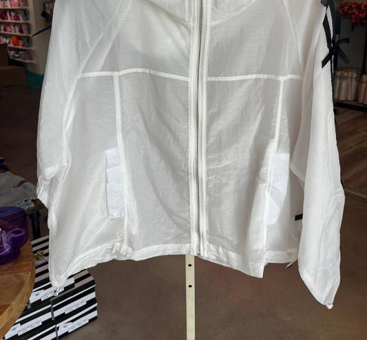 Davi & Dani - Women's Bow Detail Wind Breaker