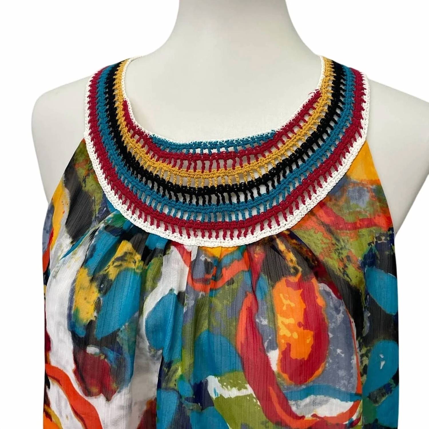 Ny Collection - Women's Crochet Neck Flowy Floral Tank Top