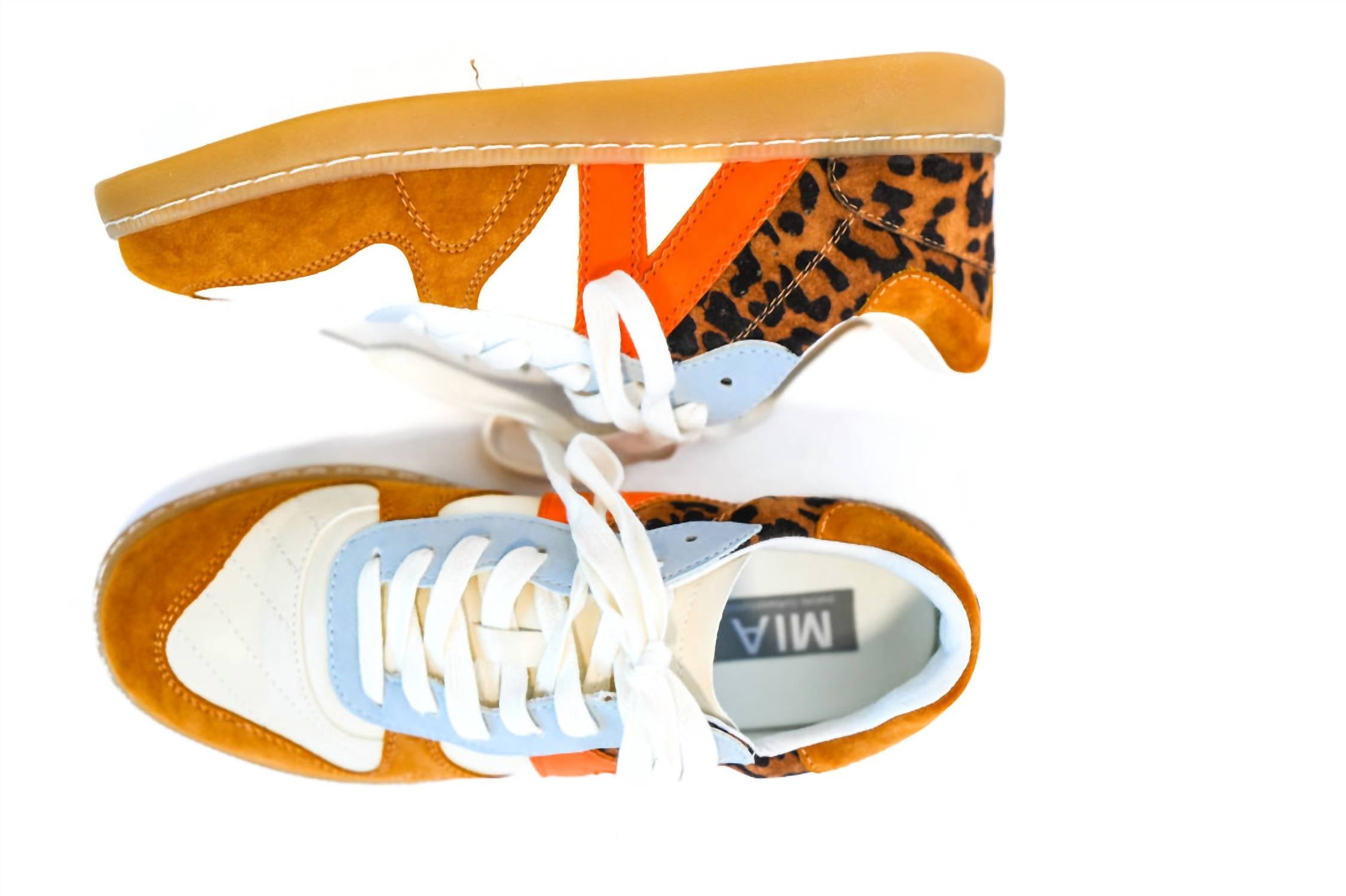 Mia - Women's Veneus Sneaker