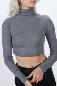 CROP TURTLENECK KNIT TOP