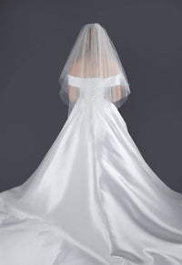 Morilee - Circular Fingetip With Scattered Rhinestones Veil