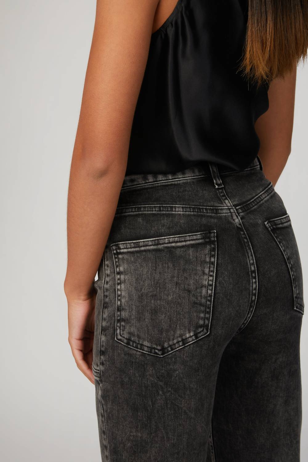 In The Mood For Love - LARA CROFT JEANS