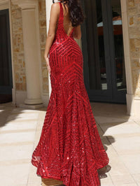 Jovani - V-neck Sleeveless Gown