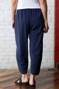 Liv By Habitat - Women's Olivia Rayon Crinkle Solid Seamed Lantern Pant