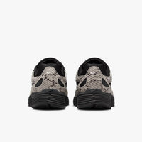 Nike - Women's P-6000 Se Snakeskin Sneakers