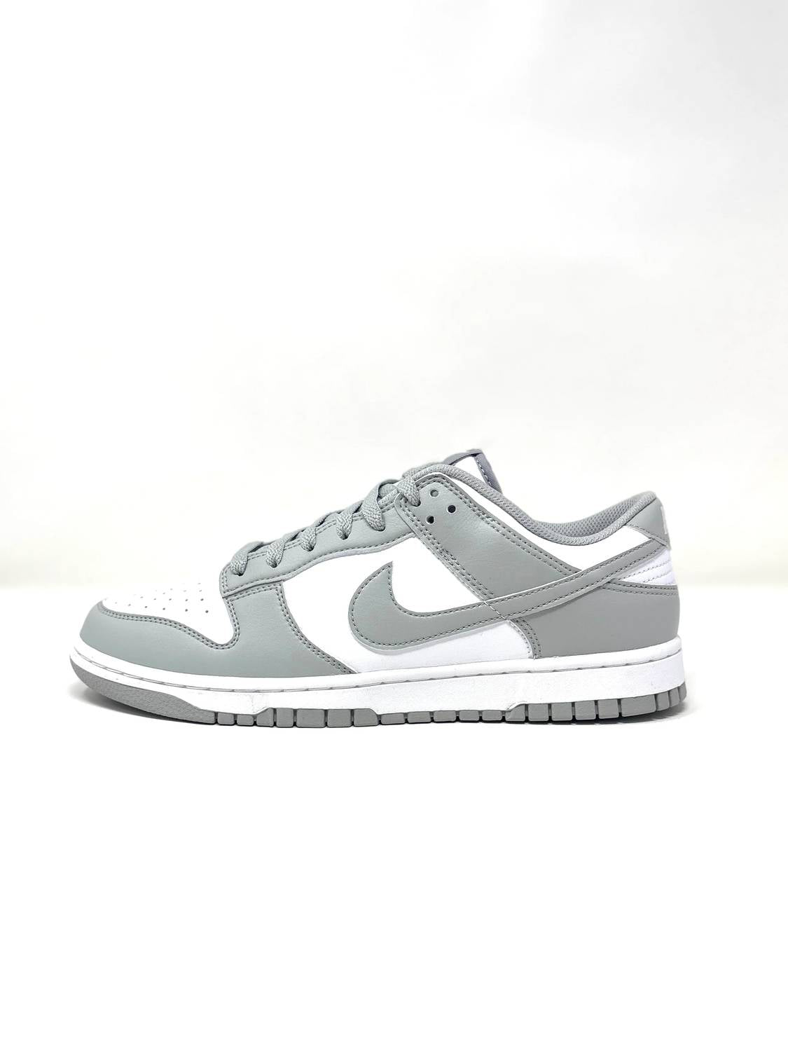 Nike - Men's Dunk Low Sneakers