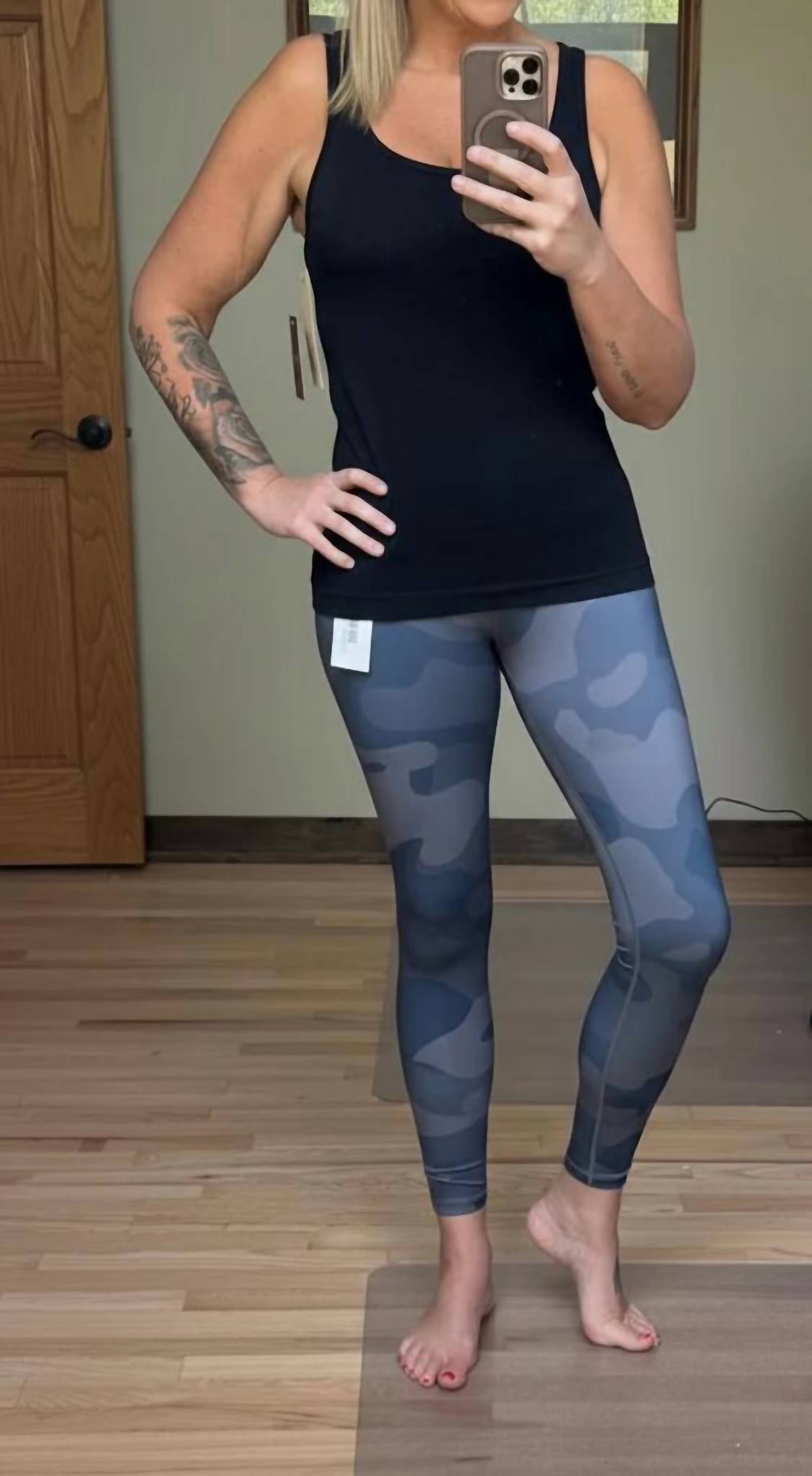 Yelete - Capri Active Leggings
