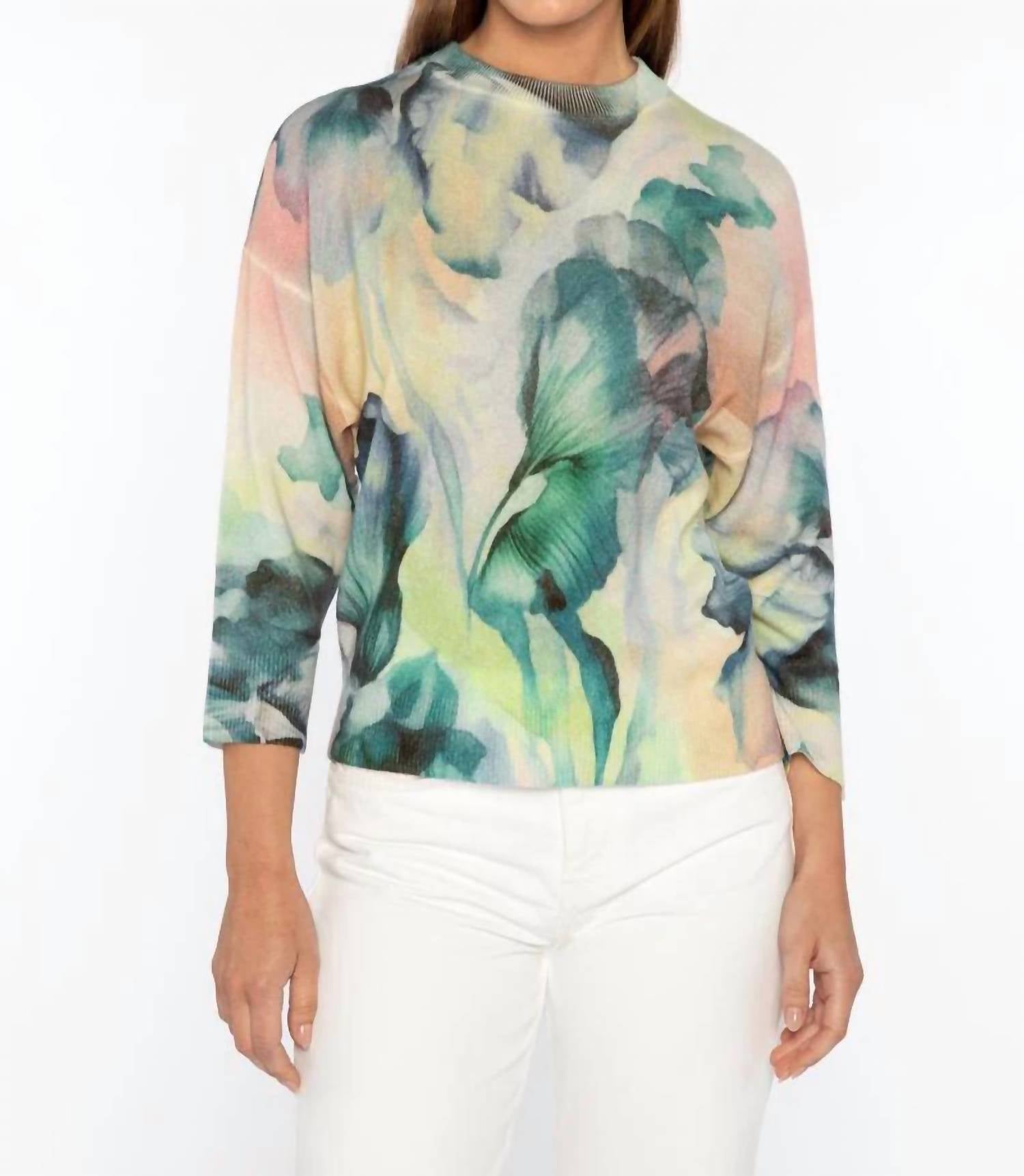 Kinross - Romantic Floral Crew