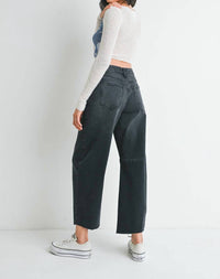 Just Black Denim - Barrel Jeans With Seams