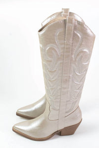 Matisse Women's Dixie Boots in platino - women's shoe - detail view