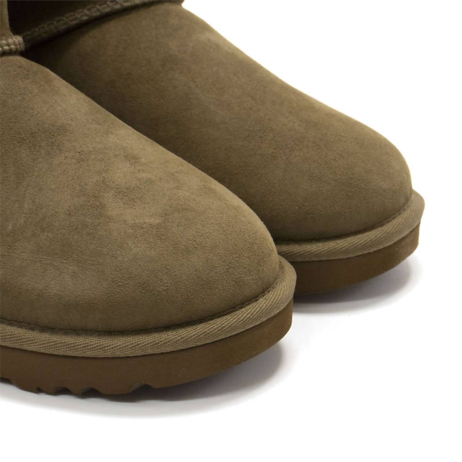 Ugg - Women's Mini Bailey Button Ii Fashion Boots