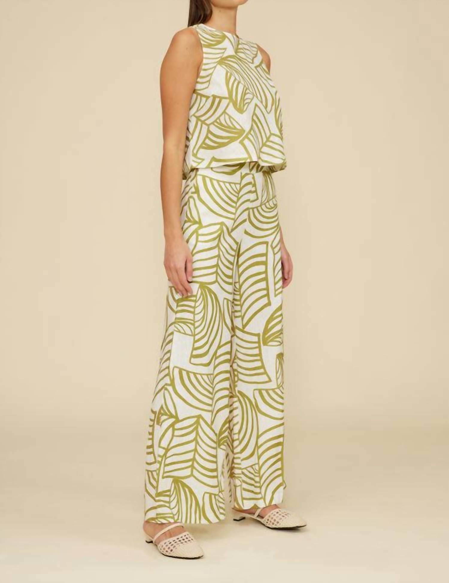 Lucy Paris - Rue Pant