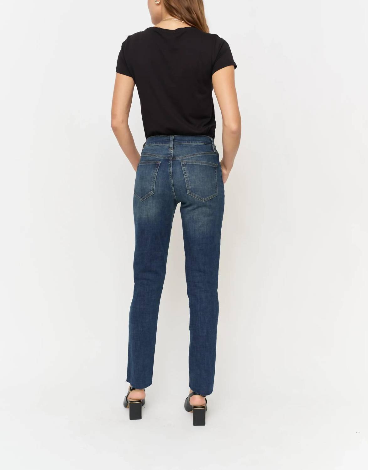Oliver Logan - Crosby Mid Rise Relaxed Taper Jean