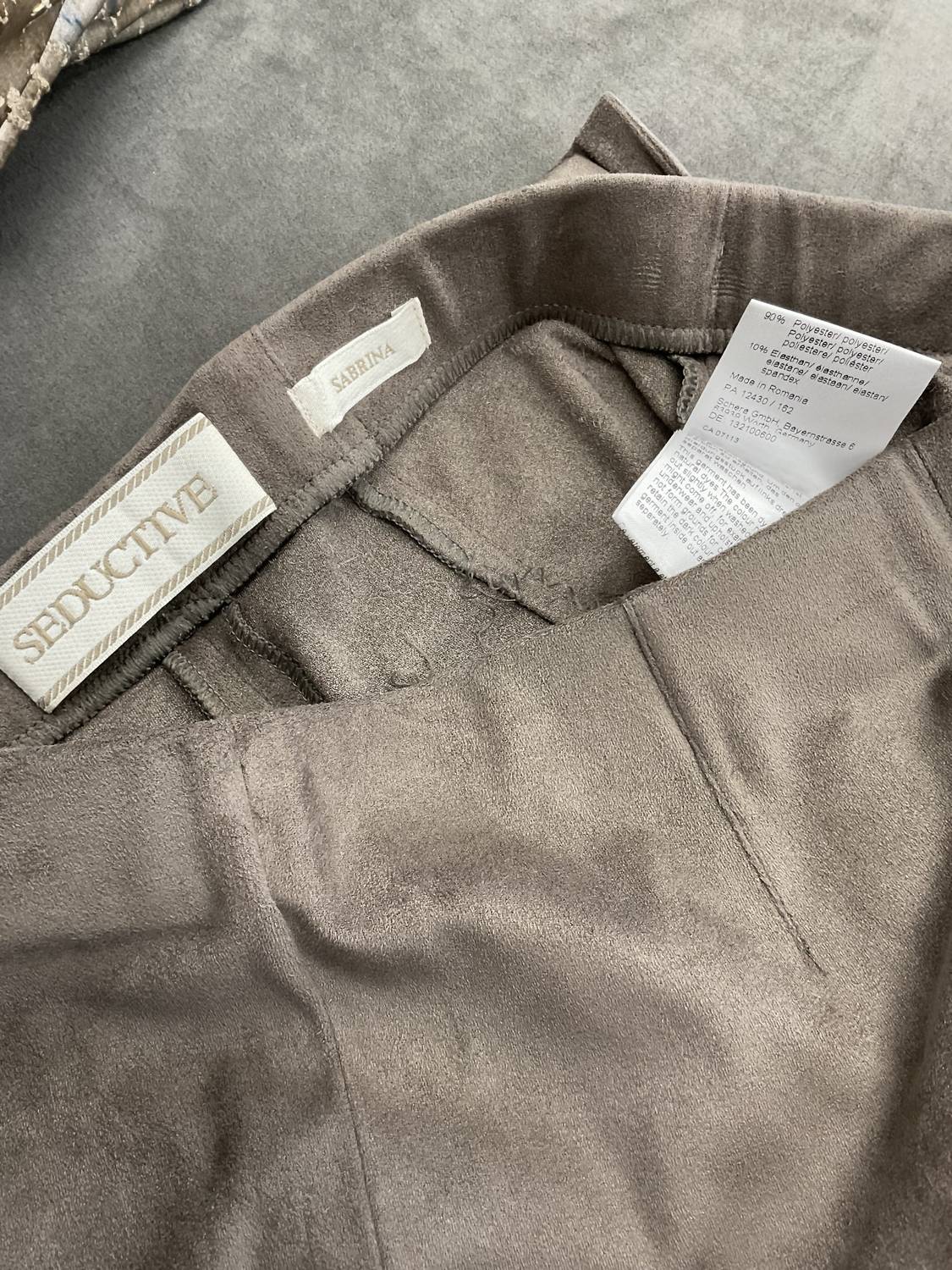Seductive - TAPERED SABRINA VELOUR PANT