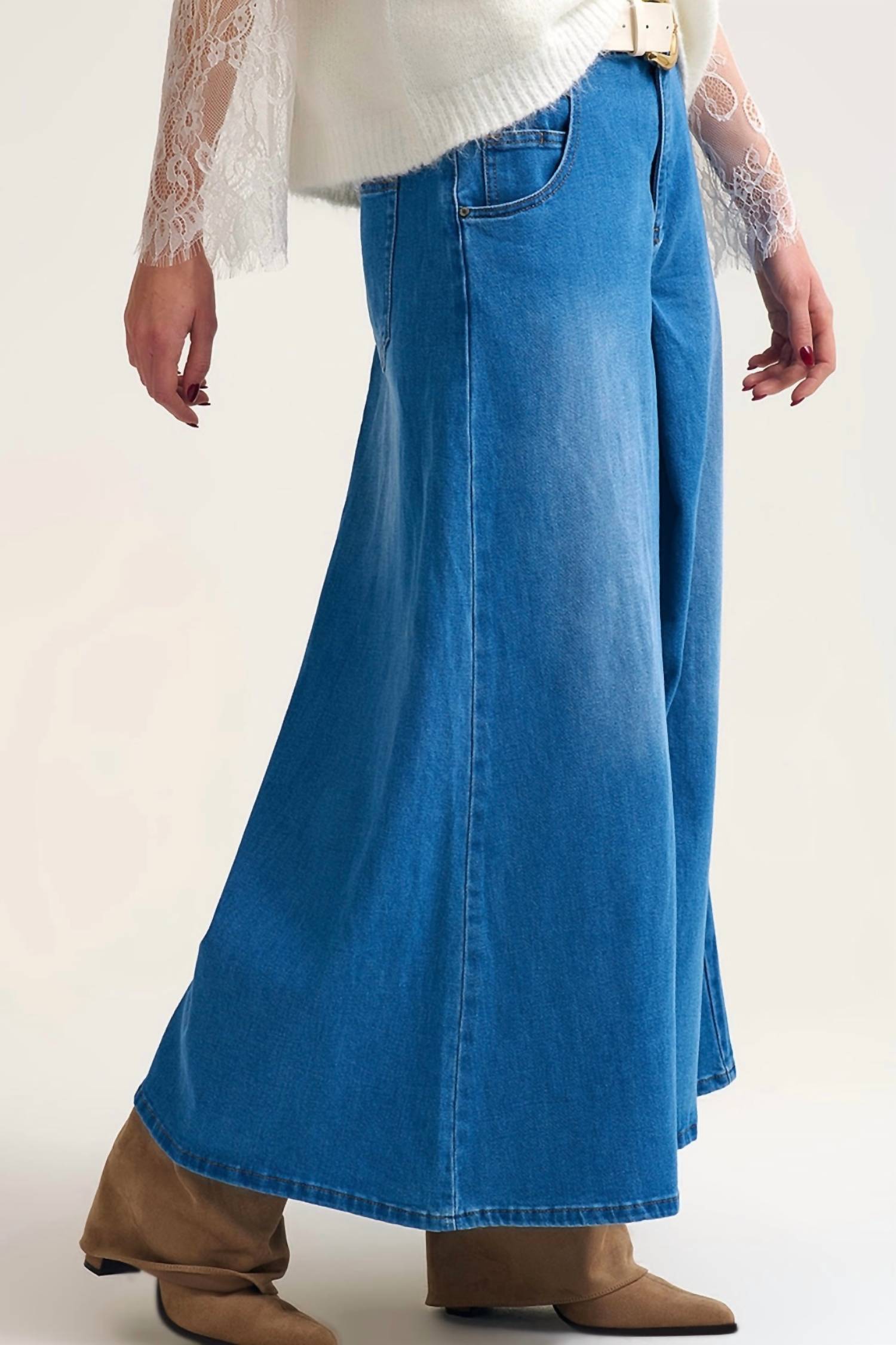 Q2 Extra Wide Leg Denim Skort in blue - women's skirt - detail view