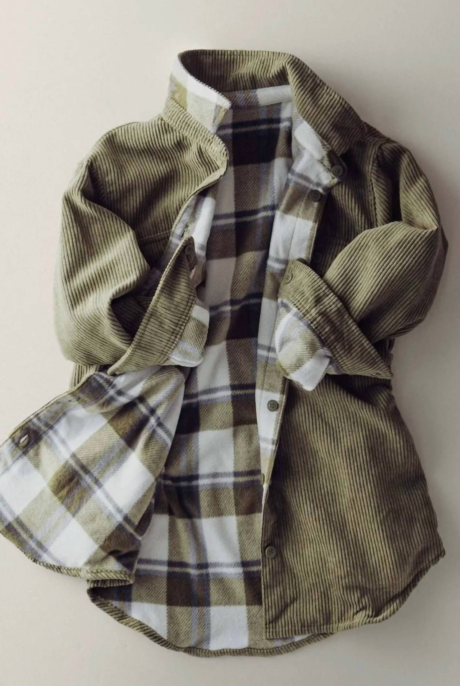 Urban Daizy - Women's Plaid Lined Corduroy Flannel Shacket