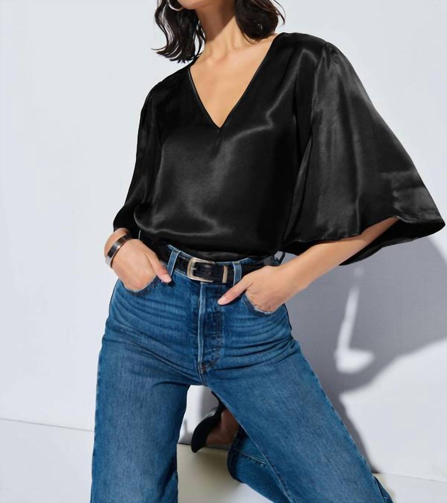 Nation Ltd - Mel V Neck Top
