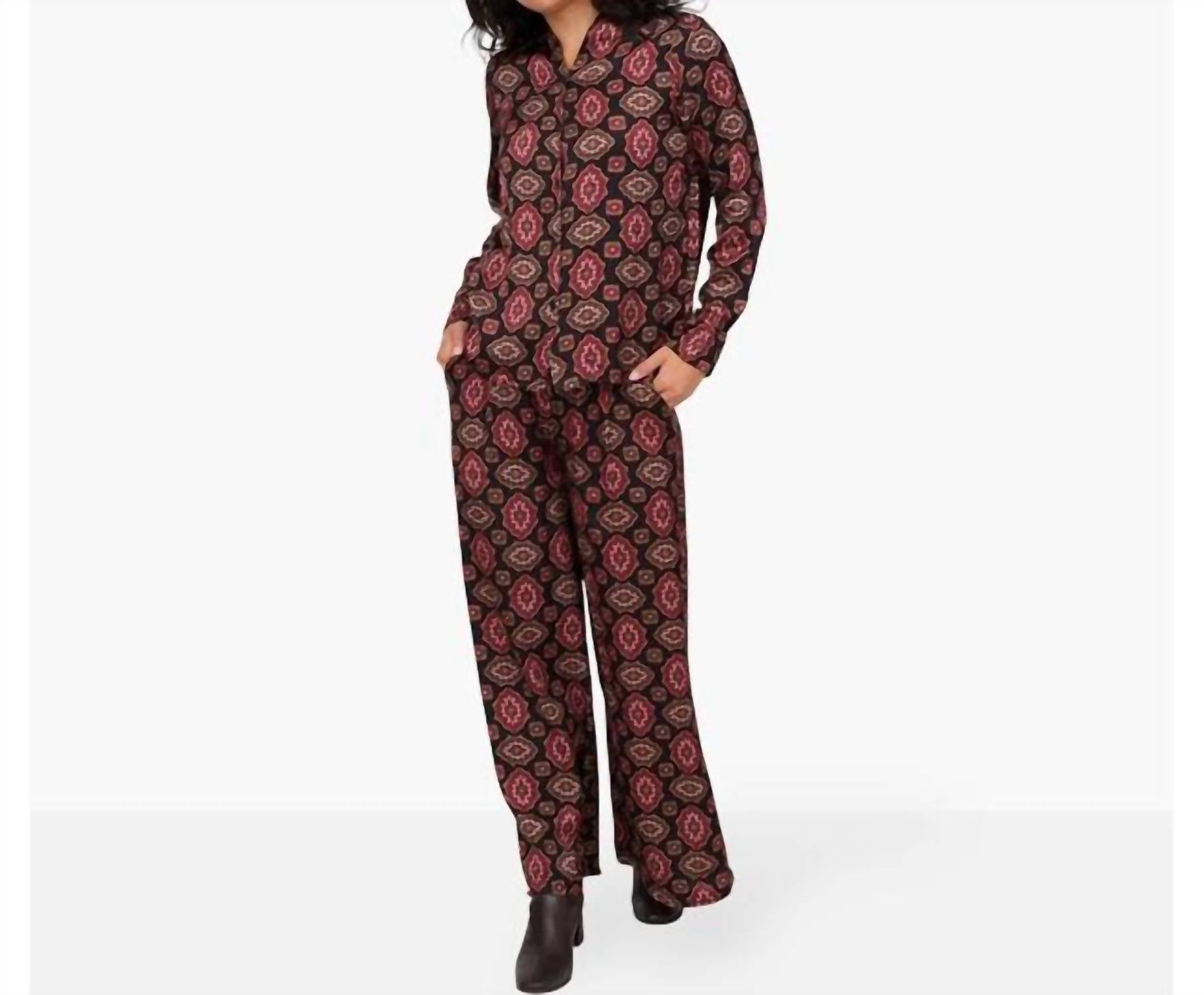 M Made In Italy - Printed V-neck Button Down Shirt