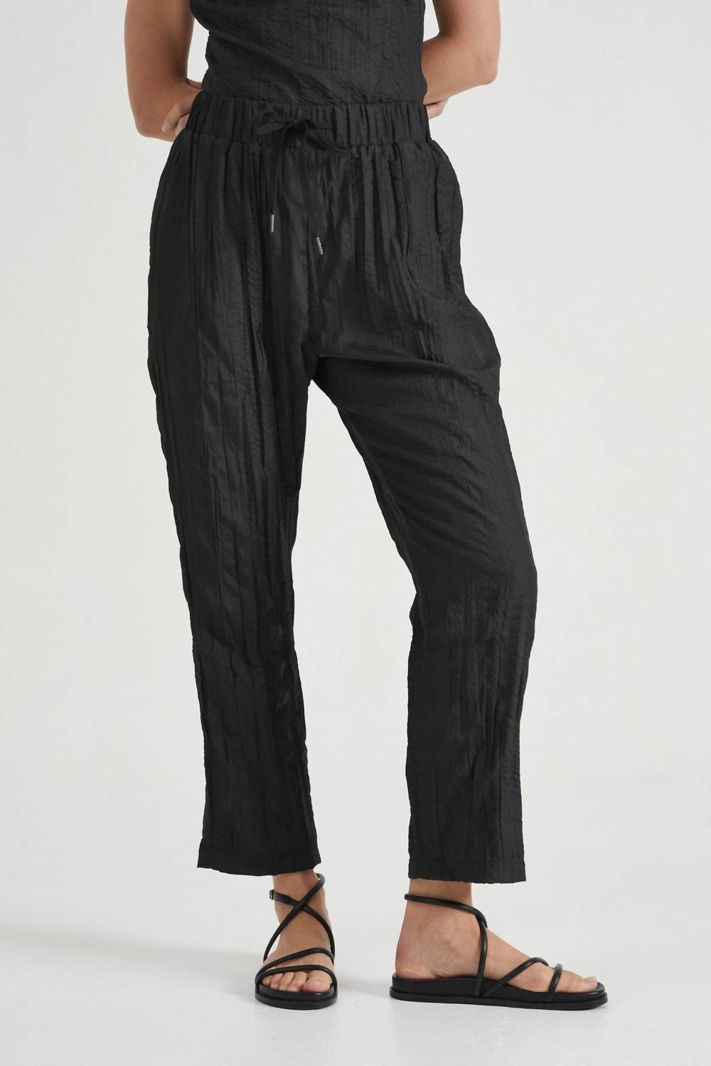 Third Form - Rolling Wave Trousers