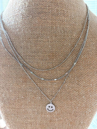 Southern Seoul - Women's Smiley Face Layered Necklace