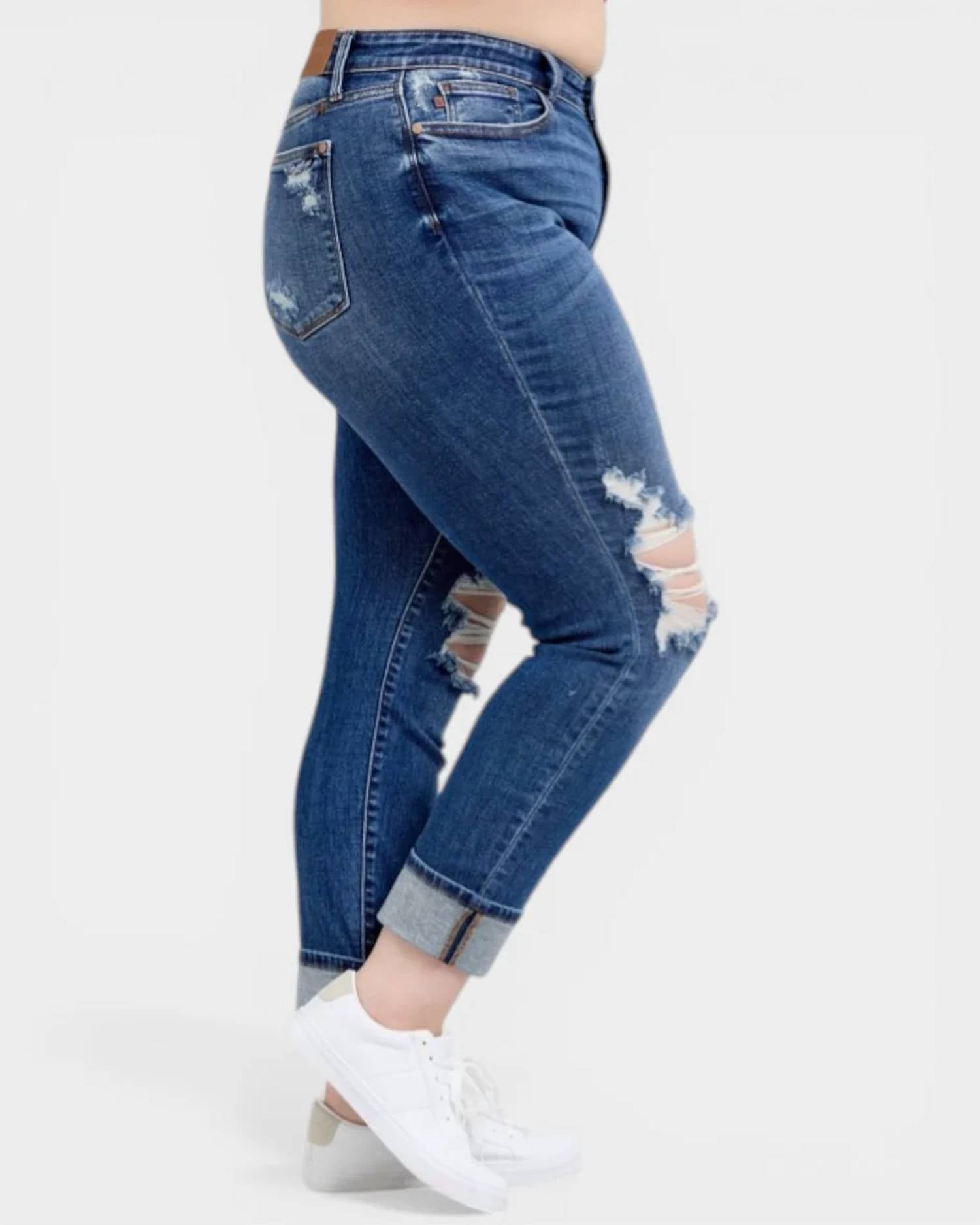 Judy Blue - Mid Rise Boyfriend Fit Jeans