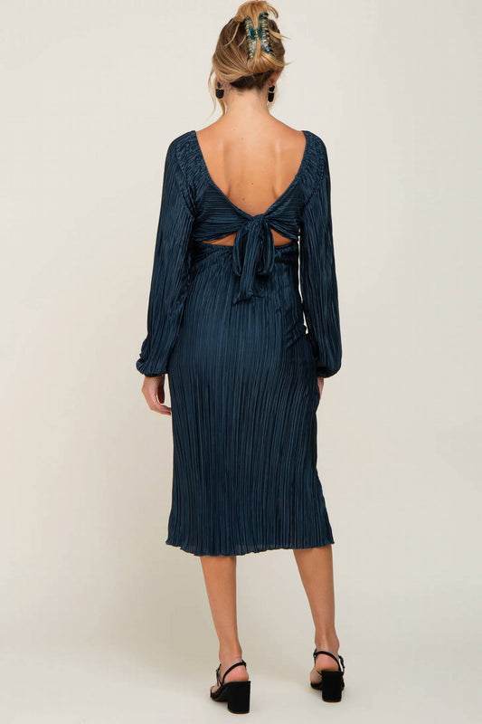 Le Lis - Midnights Midi Dress