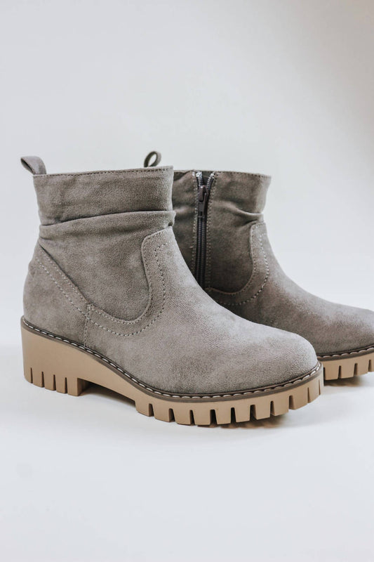 Very G - Women's Dashing Boots