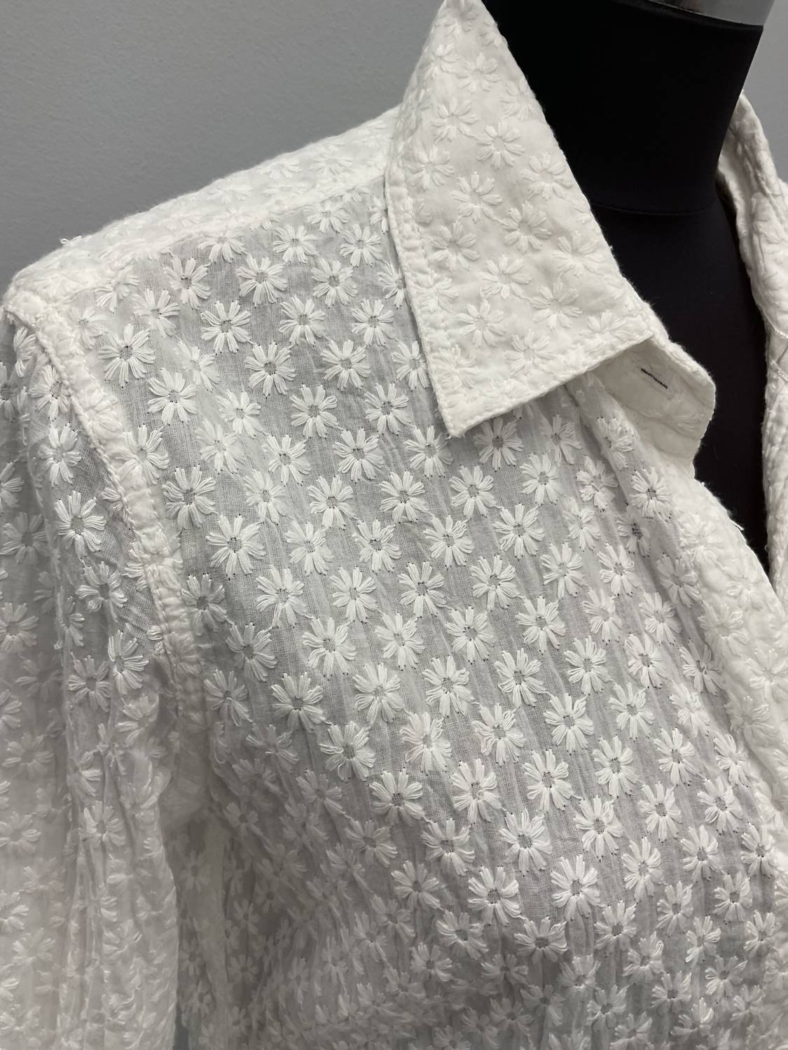 Cino - WHITE EMBROIDERED COTTON SHIRT