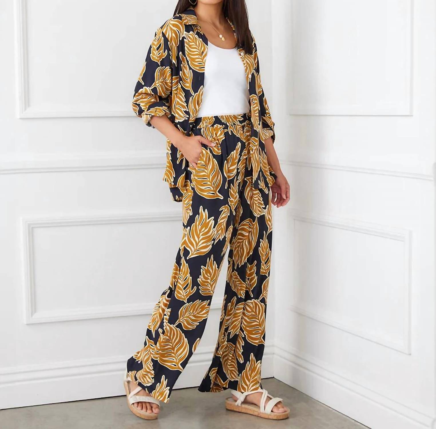 Karen Kane - Paula Palm Leaf Print Wide Leg Pants