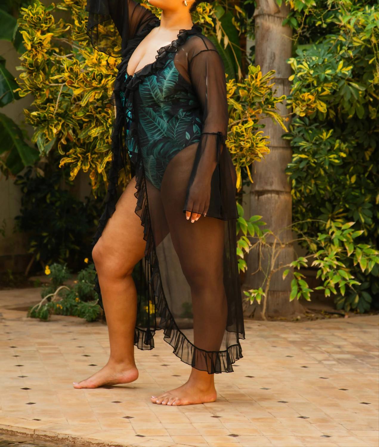 Fashion Szn Curve - Ruffle Front Flare Sleeve Kaftan Cover Up - Plus Size