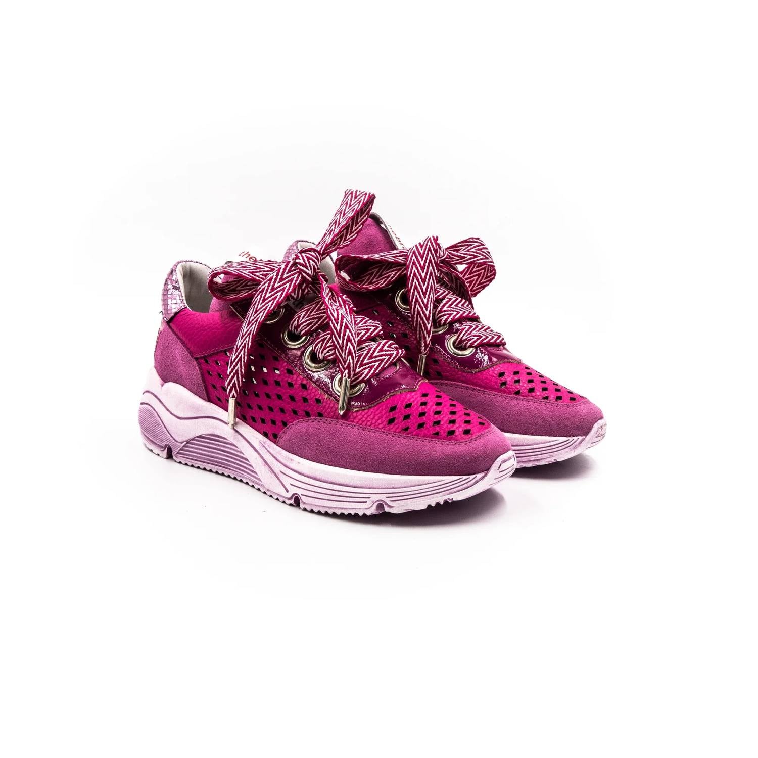 Vaddia - Women's Binx Platform Sneaker
