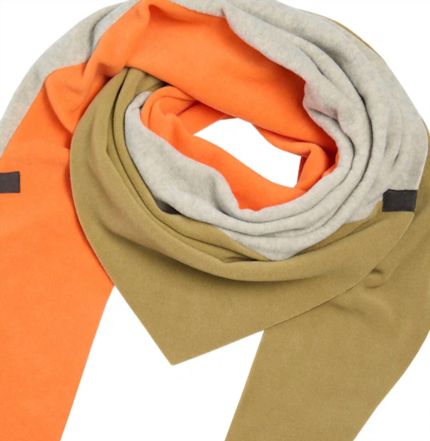 Henriette Steffensen - Unisex No Waste Triangle Scarf