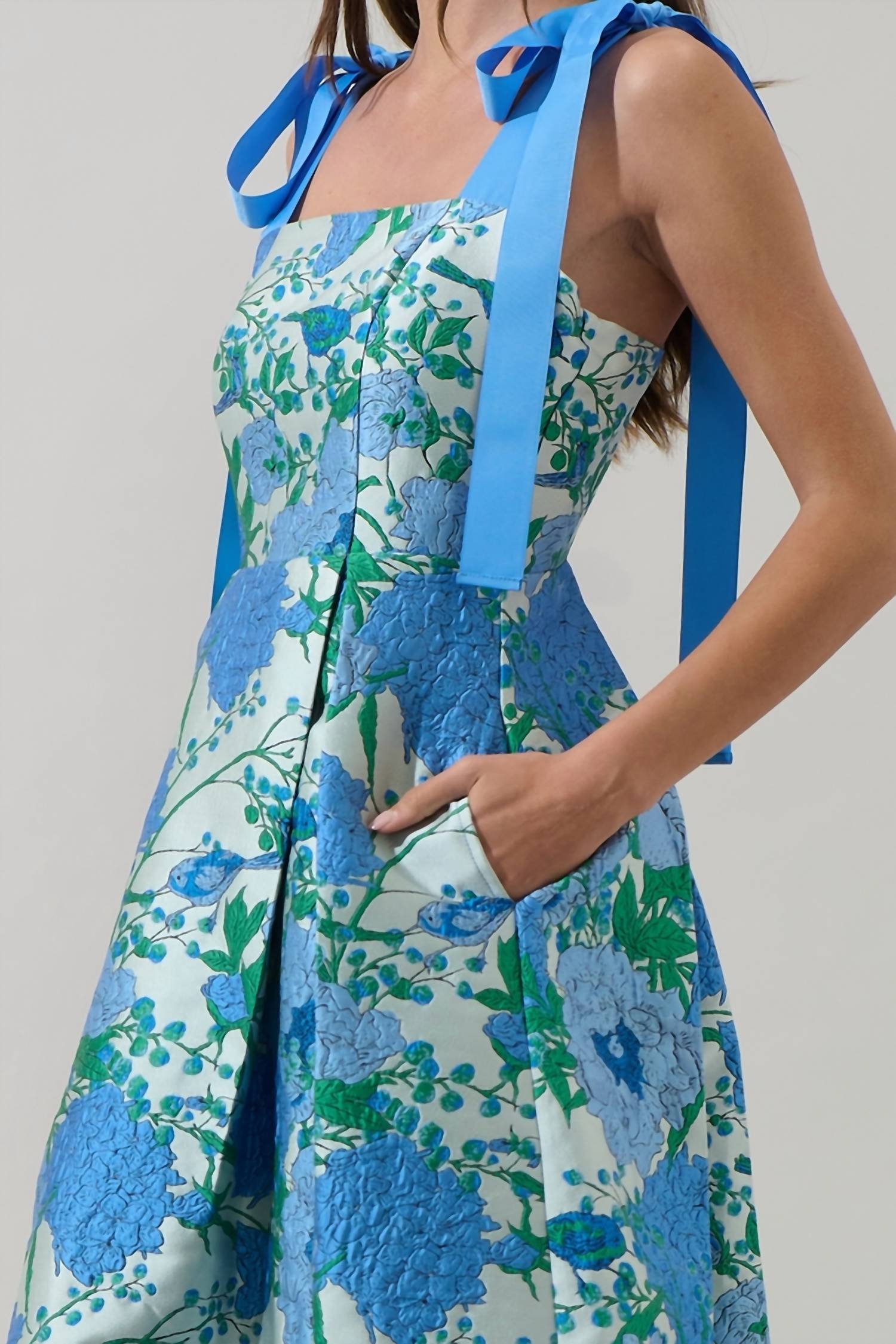 Sugarlips - Willa Floral Dina Pleated Midi Dress