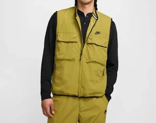 Nike - Men's Tech Woven Utility Nylon Full Zip Vest