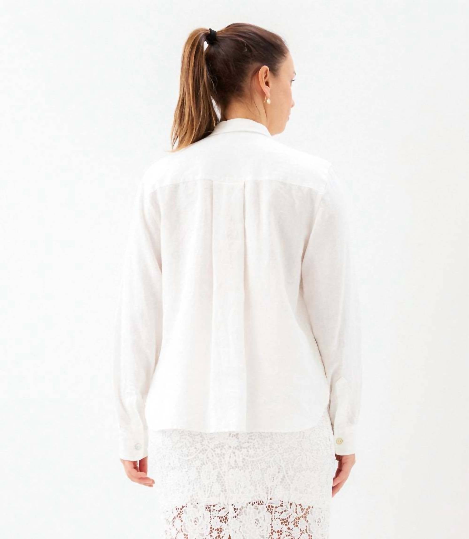 Karen Kane - Long Sleeve Linen Button-Up Shirt