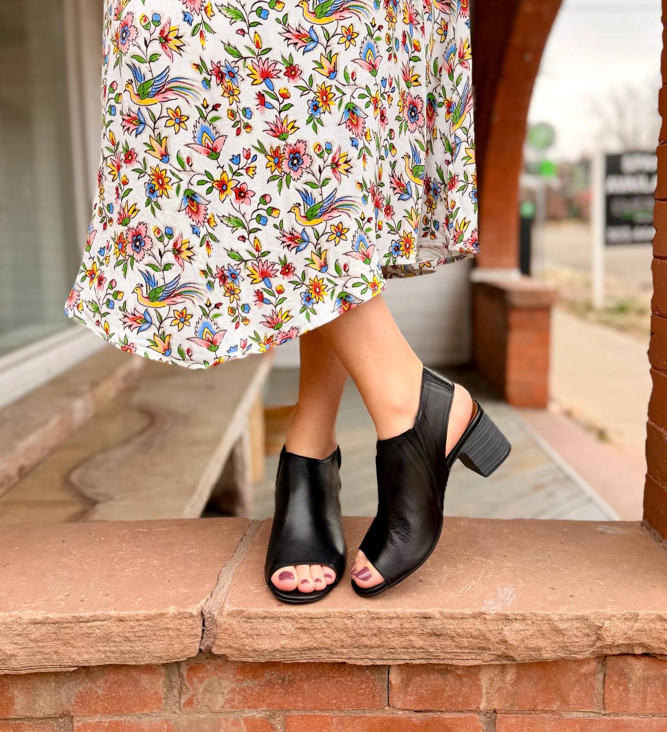 Bueno - Women's Rachel Block Heel