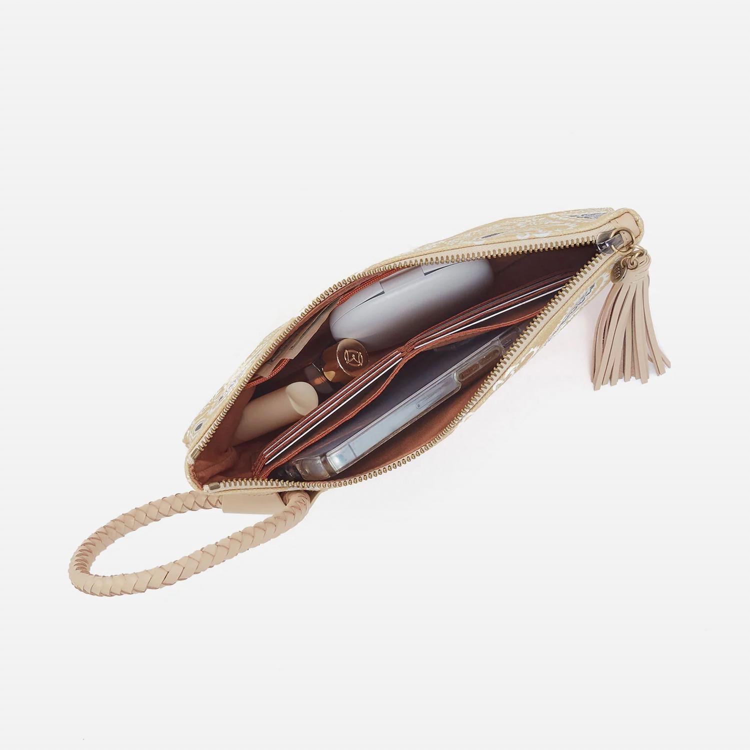 Hobo - Sheila Clutch Bag