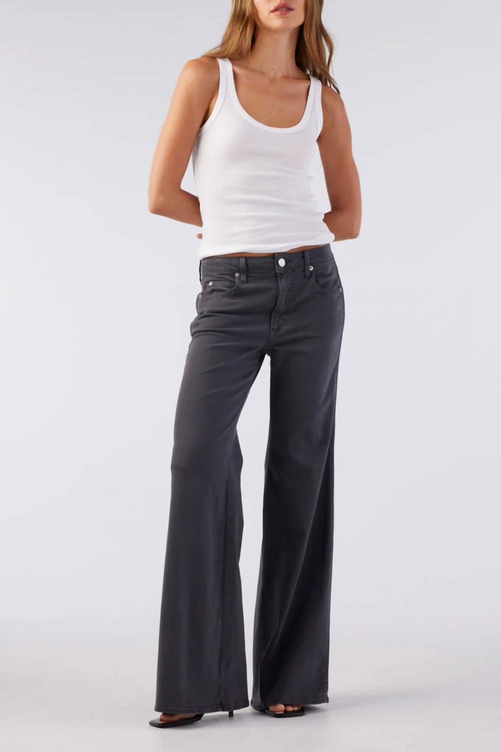 AMO Women's Elizabeth Flare Pant in pewter - women's jeans