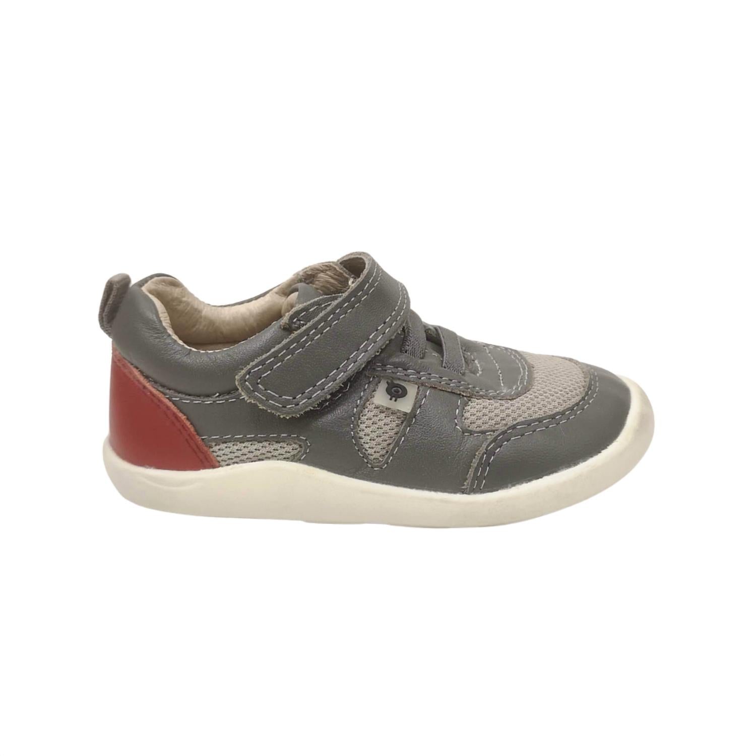OLDSOLES Boy's Leather First Walker Shoes in grey red - kids' sneaker - detail view