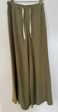 Me369 Ariel Wide Leg Pants in olive - women's pants - alternate view