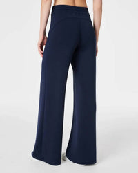 Spanx - Air Essentials Wide Leg Pants